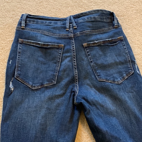 Good American Good Legs Crop womens jeans - Picture 6 of 6